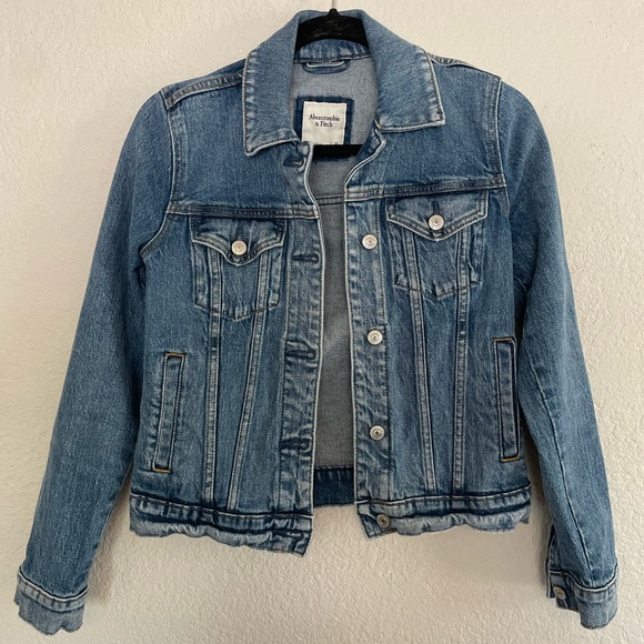 Abercrombie & Fitch Jackets & Blazers - Abercrombie & Fitch Classic Blue Jean Jacket